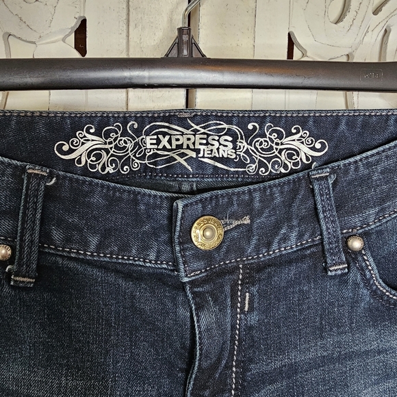 Express Boot Cut Jeans 10R Medium Wash Stretch Denim - Picture 4 of 13